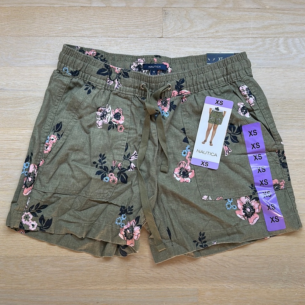 Nautical linen shorts 5”, NWT